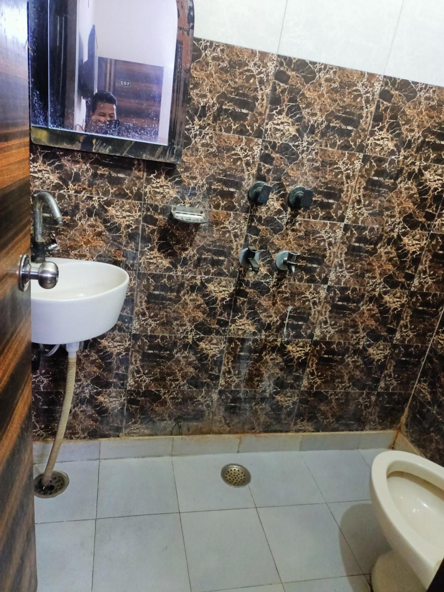 Hotel Royal India - Vijay Enclave New Delhi Exteriör bild